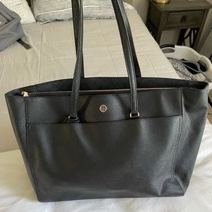 Tory Burch Parker Tote in Black. Never been used!